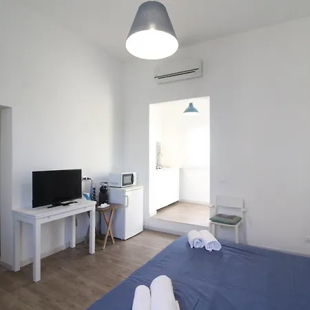 Sea And Light Apartament
